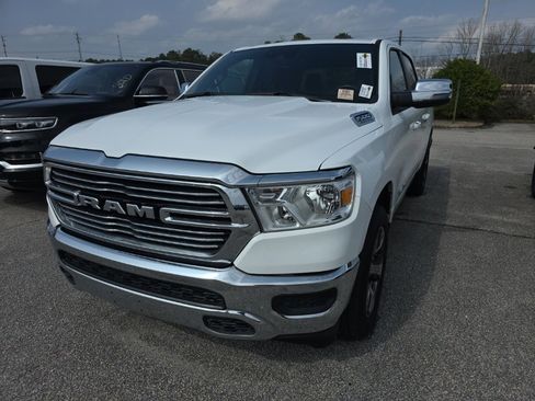 Used 2024 RAM 1500 Laramie image 3