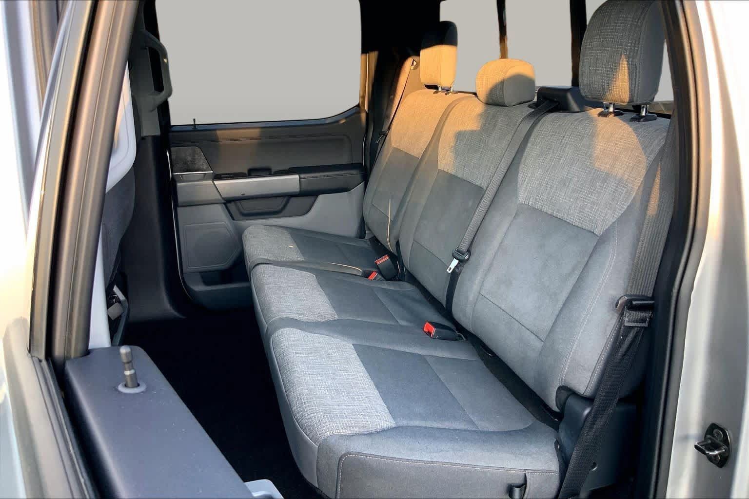 Used 2022 Ford F150 XLT w/ Equipment Group 302A High AWD/4WD image 19
