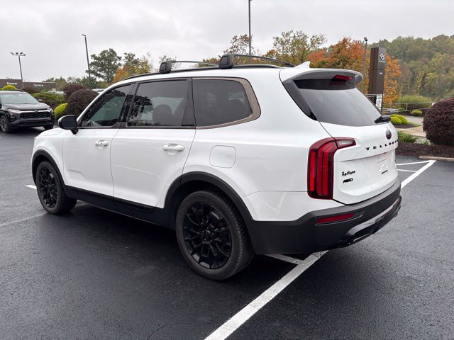 Used 2021 Kia Telluride SX w/ Nightfall Edition Package AWD/4WD image 3