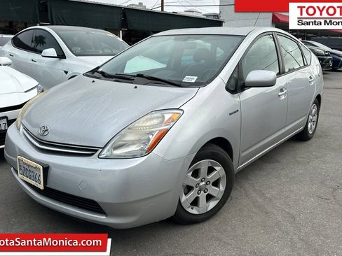 Used 2007 Toyota Prius w/ Pkg 2 FWD image 1