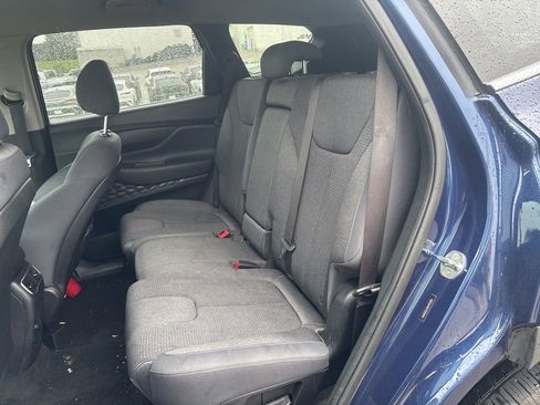 Used 2022 Hyundai Santa Fe SE AWD/4WD image 9