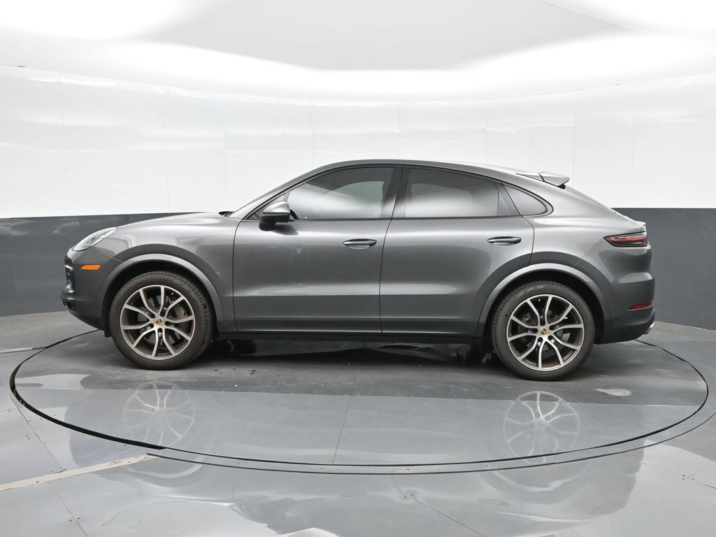 Certified 2021 Porsche Cayenne S AWD/4WD image 2