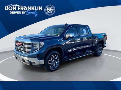 Used 2023 GMC Sierra 1500 SLT w/ SLT Premium Package image 1