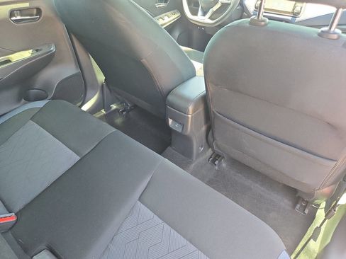 Used 2024 Nissan Versa SV w/ Trunk Package FWD image 11