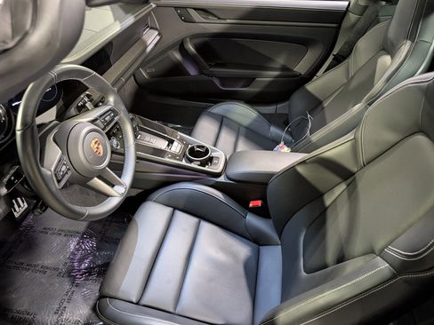 Used 2023 Porsche 911 Targa 4 GTS image 5