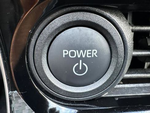 Certified 2025 Toyota bZ4X FWD image 24