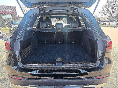 Used 2022 Mercedes-Benz GLC 300 image 30