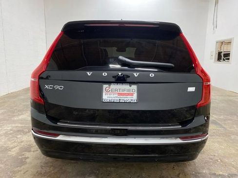 Used 2024 Volvo XC90 T8 Plus w/ Protection Package Premier AWD/4WD image 4