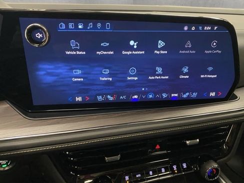 New 2026 Chevrolet Suburban Premier image 10