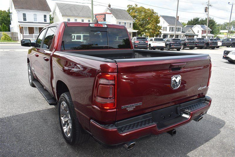 Used 2022 RAM 1500 Big Horn AWD/4WD image 9