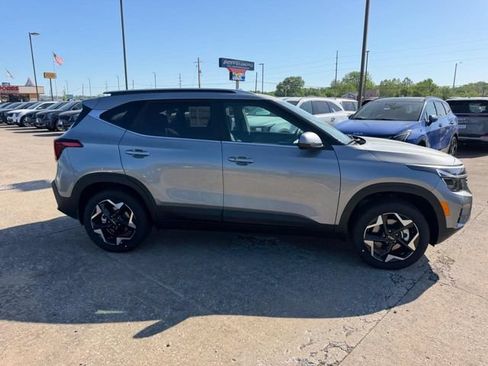 New 2026 Kia Seltos EX AWD/4WD image 2