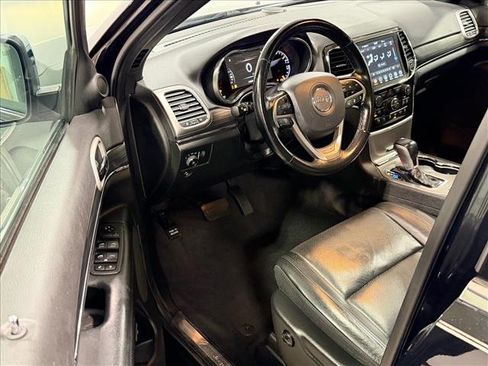 Used 2021 Jeep Grand Cherokee Limited w/ Luxury Group II image 10