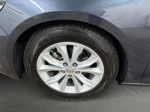 Used 2021 Chevrolet Malibu LT image 14