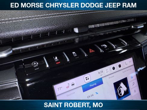 Used 2022 Jeep Grand Cherokee L Limited image 15