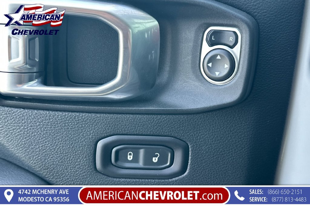 Used 2019 Jeep Wrangler Unlimited Rubicon AWD/4WD image 12