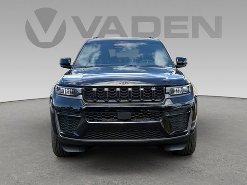 New 2026 Jeep Grand Cherokee L 4WD image 23