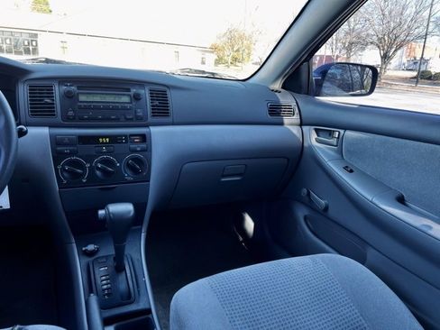 Used 2005 Toyota Corolla CE image 27