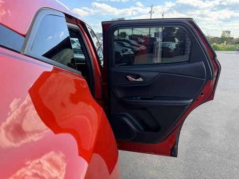 Used 2021 Chevrolet Blazer LT FWD image 35