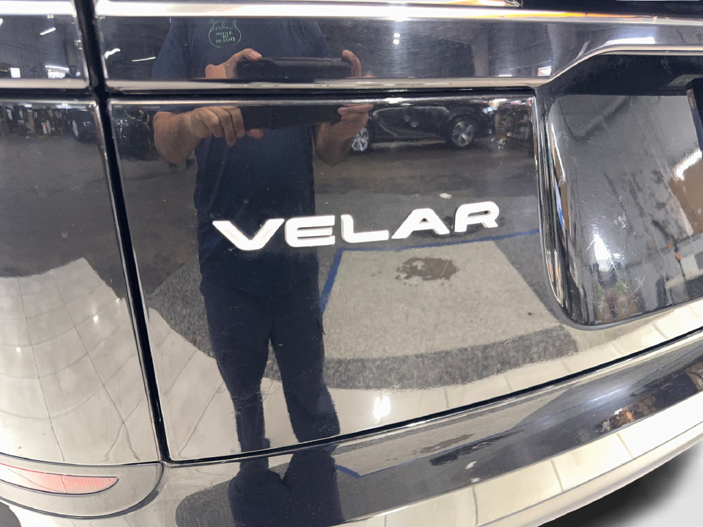 Used 2023 Land Rover Range Rover Velar S AWD/4WD image 23