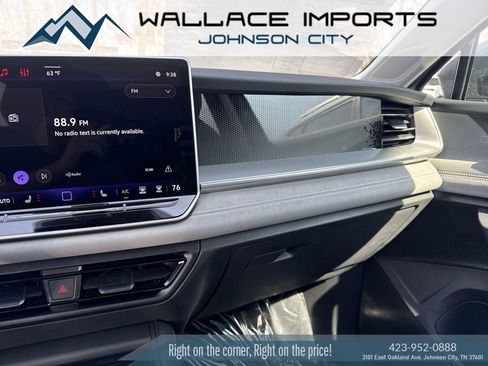 New 2026 Volkswagen Tiguan SE AWD/4WD image 13
