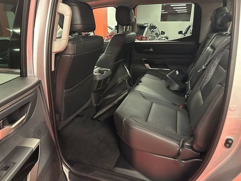 Used 2022 Toyota Tundra Limited w/ Power Package AWD/4WD image 13