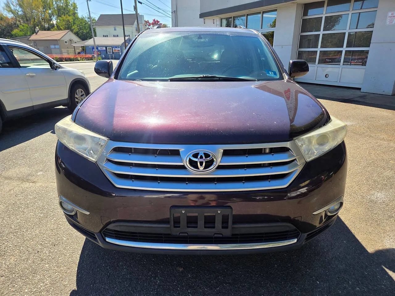 Used 2012 Toyota Highlander SE w/ Tow Pkg AWD/4WD image 6