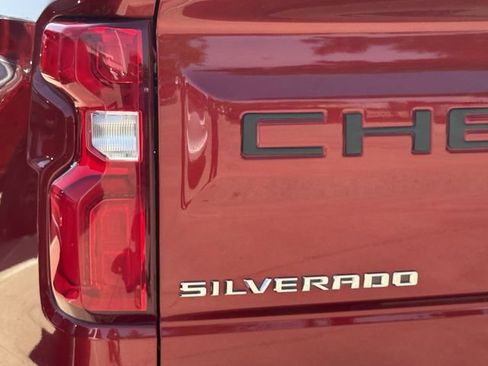 Used 2019 Chevrolet Silverado 1500 RST w/ All-Star Edition RWD image 6