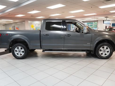 Used 2016 Ford F150 Lariat w/ Heavy-Duty Payload Package AWD/4WD image 12