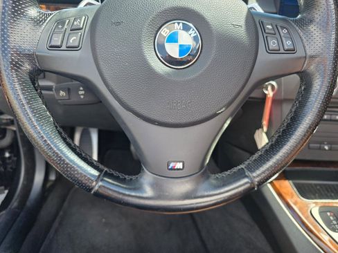 Used 2012 BMW 335i Convertible image 37