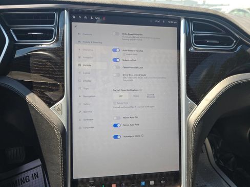 Used 2017 Tesla Model S 100D AWD/4WD image 32