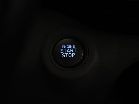 Certified 2025 Hyundai Venue SEL FWD image 22