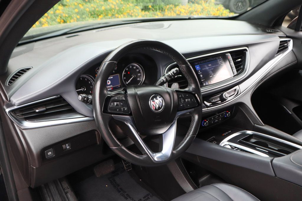 Used 2024 Buick Enclave Essence w/ Sport Touring Edition FWD image 22