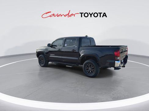 Certified 2020 Toyota Tacoma SR5 image 6