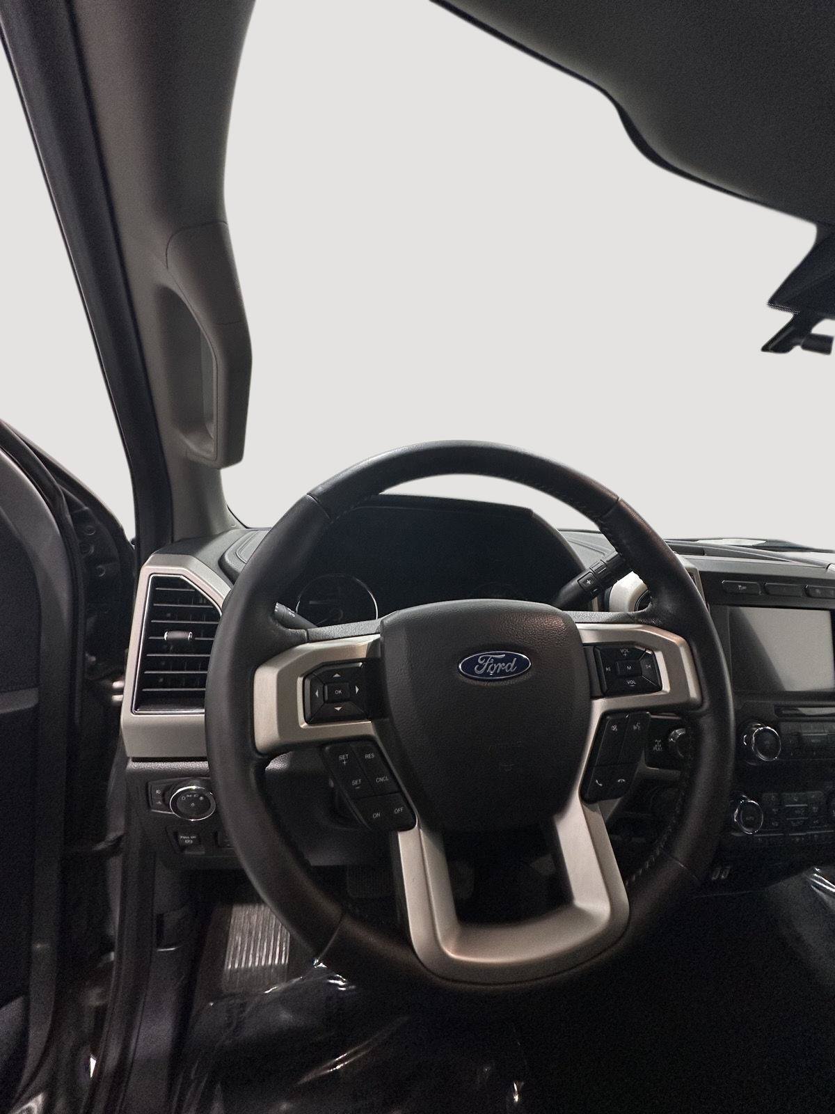 Used 2020 Ford F150 Lariat AWD/4WD image 9