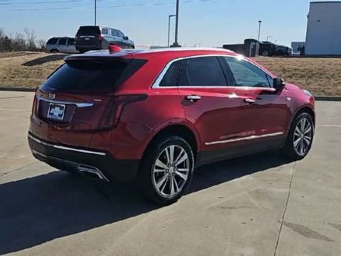 Used 2024 Cadillac XT5 Premium Luxury image 8