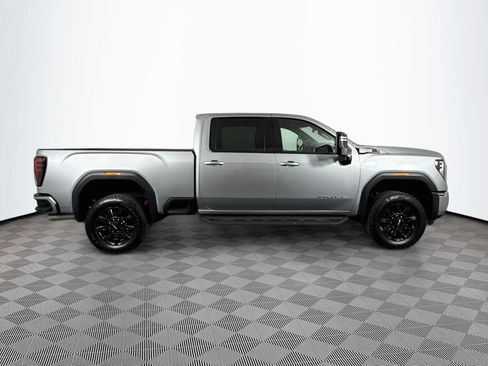 Used 2026 GMC Sierra 3500 AT4 AWD/4WD image 8