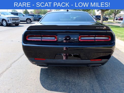 Used 2022 Dodge Challenger R/T Scat Pack w/ Shaker Package RWD image 8