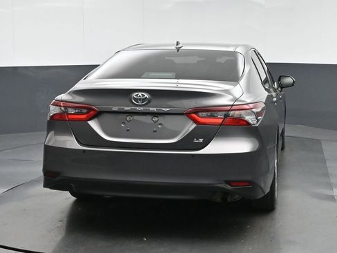 Used 2021 Toyota Camry LE FWD image 6
