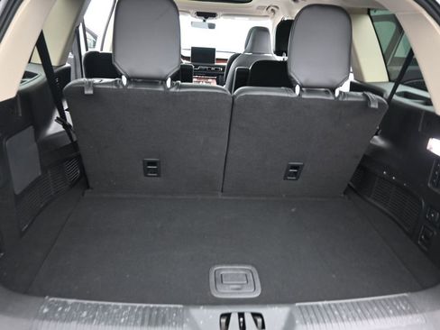 Used 2021 Lincoln Aviator Grand Touring w/ Equipment Group 302A image 30