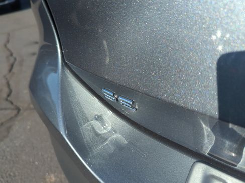 Certified 2025 Volkswagen Tiguan SE image 22