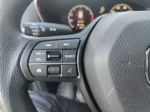 Used 2024 Honda CR-V EX image 18