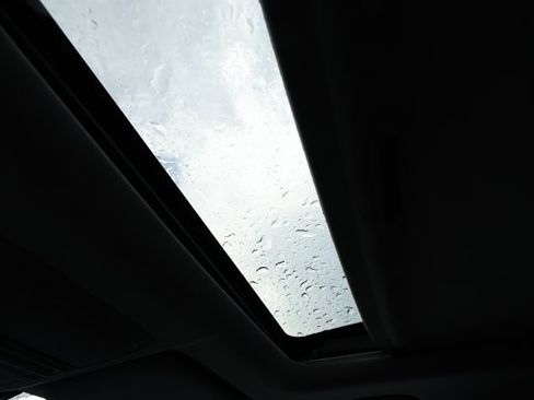 Used 2021 Honda CR-V EX-L image 22