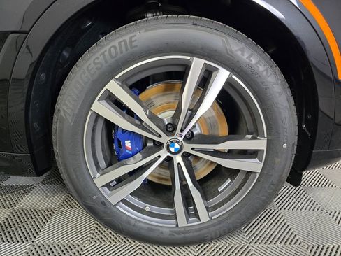 New 2026 BMW X7 xDrive40i w/ Executive Package AWD/4WD image 2