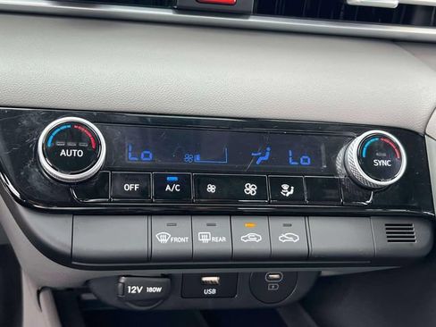 Certified 2025 Hyundai Elantra Sport FWD image 27