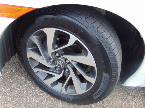 Used 2017 Honda Civic EX image 26