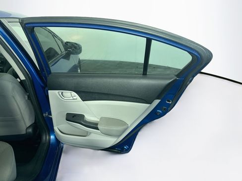 Used 2015 Honda Civic LX image 28