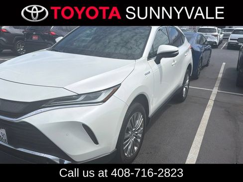 Used 2021 Toyota Venza XLE AWD/4WD image 1