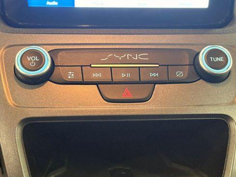 Used 2019 Ford Transit Connect XL image 28