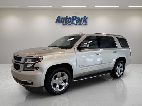 Used 2016 Chevrolet Tahoe LTZ AWD/4WD image 3
