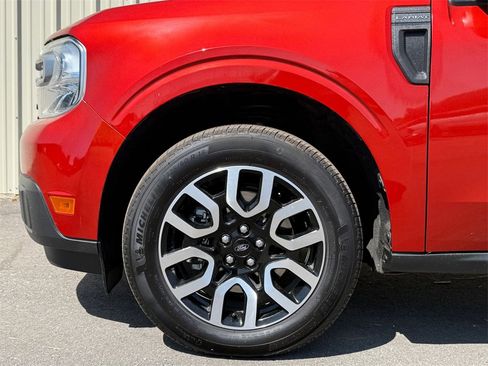 Used 2024 Ford Maverick Lariat image 35